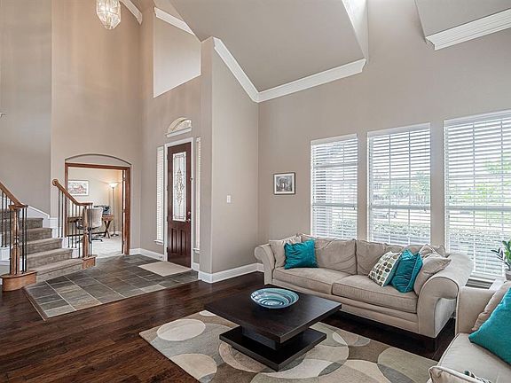 5th image of 1605 Teakwood Dr