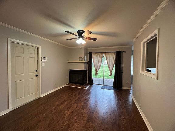 5th image of 2527 Tilman Dr