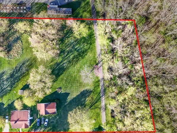 114 Langford Ln, Bristol, TN 37620