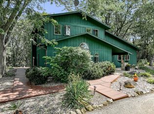 2054 Di Piazza Dr, Cottage Grove, WI 53527