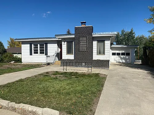 2141 S Coffman Ave Photo 1