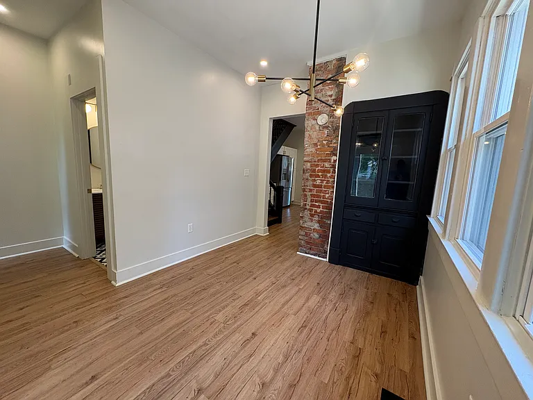 1027 Dawson St #1027 — Photo 10