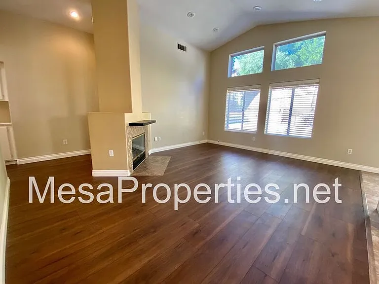 14042 Sweet Grass Ln — Photo 3