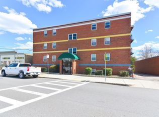 116 Spring St #UA5, West Roxbury, MA 02132