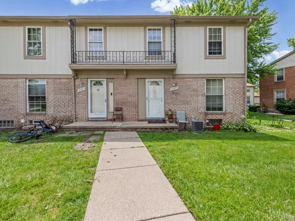 35479 Turner Dr #231, Sterling Heights, MI 48312