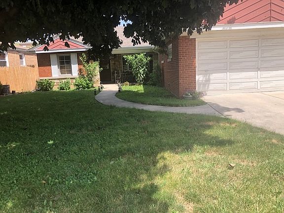 2nd image of 9425 S Country Club Dr