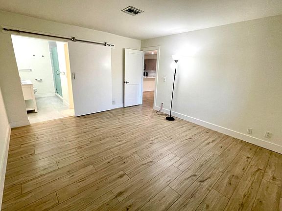 4th image of 2431 Black Olive Boulevard #81-B