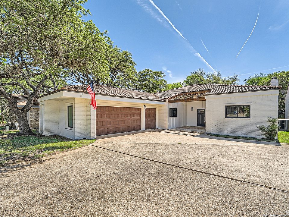 1st image of 29624 Terra Vista