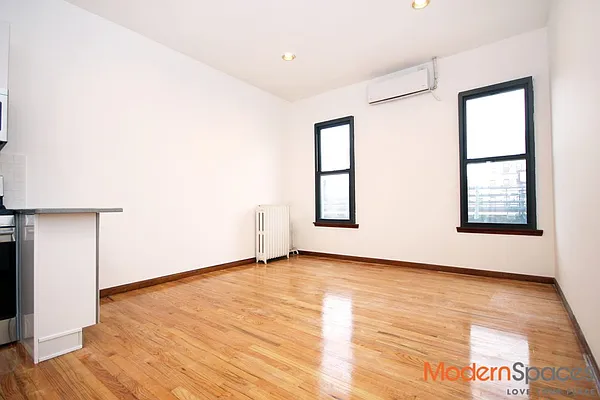 Rented by Modern Spaces | media 21