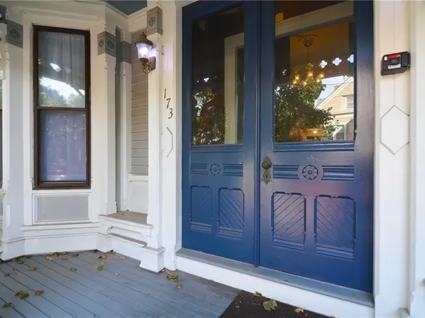 173 Congdon St, Providence, RI 02906