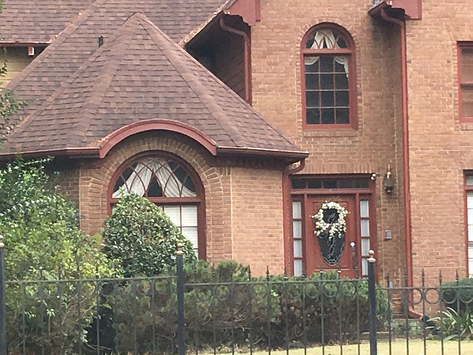 2nd image of 4650 Guilford Forest Dr SW