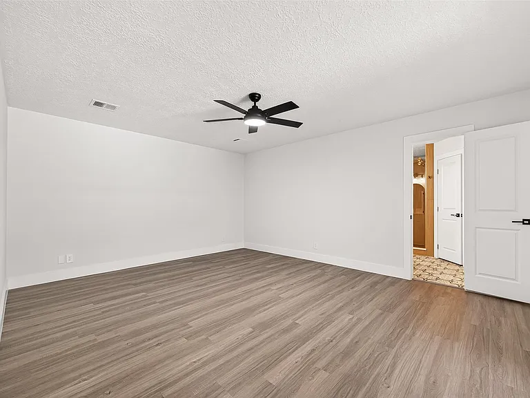 2730 Blue Glen Ln — Photo 31