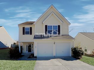 829 Willow Bay Dr, Fuquay Varina, NC 27526