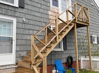 242 E Main St, Babylon, NY 11702