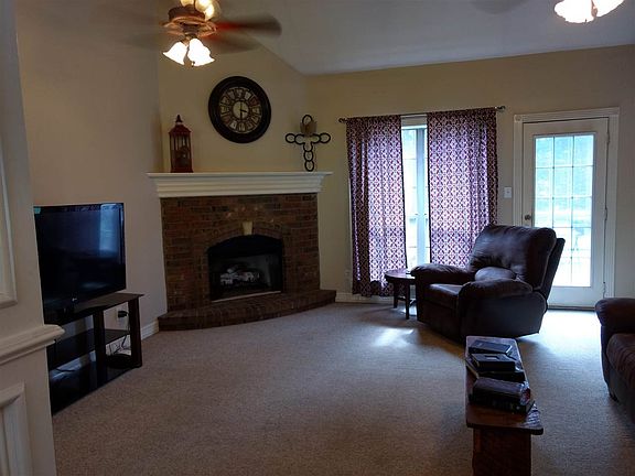 3rd image of 2204 Fm 2685
