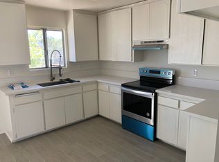 7327 Joshua View Dr, Yucca Valley, CA 92284