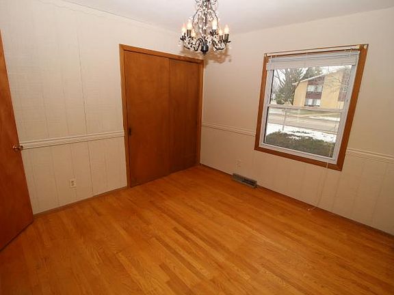 4th image of 8383 N 46th St