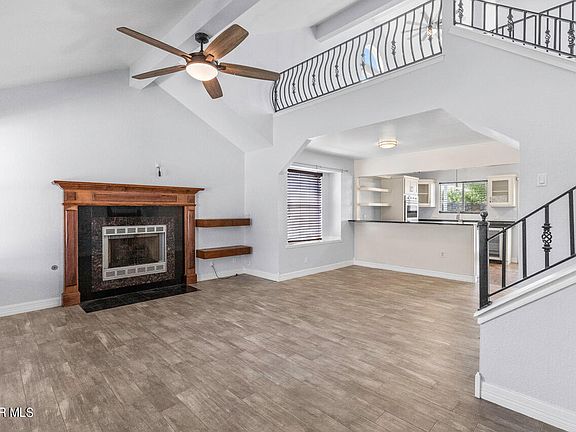 4th image of 11536 Jerry Lewis Way
