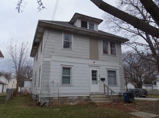 223 18th Ave, Moline, IL 61265