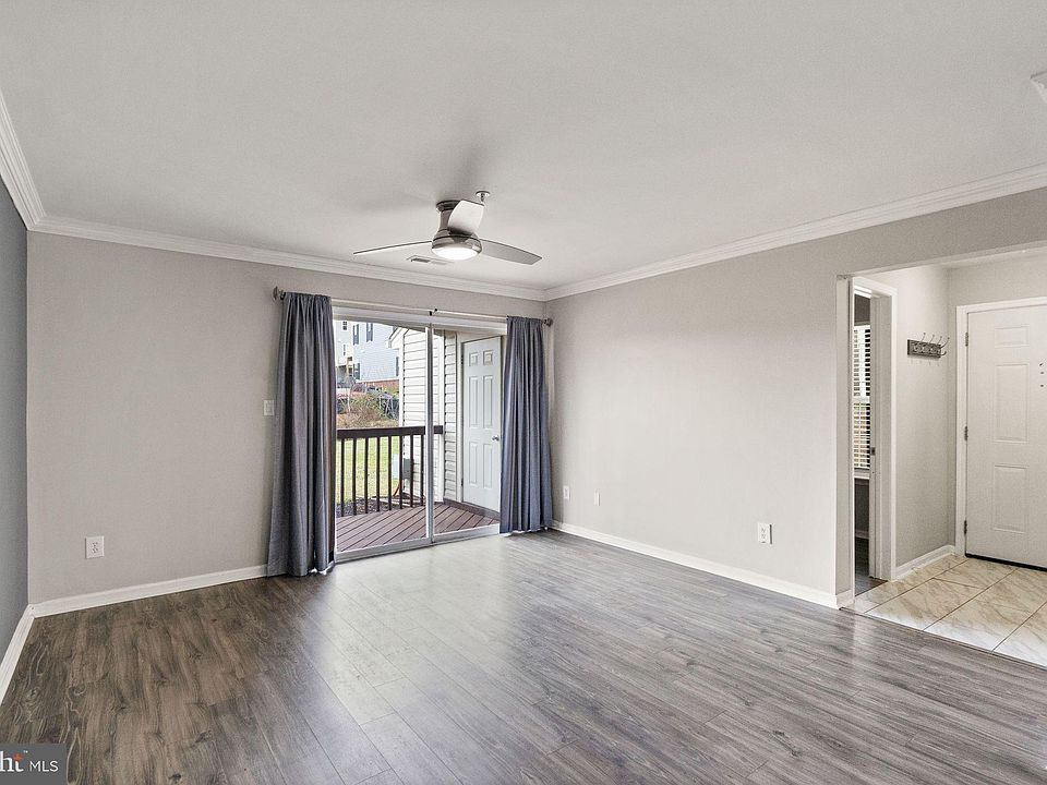 9406 Scarlet Oak Dr Manassas VA Zillow