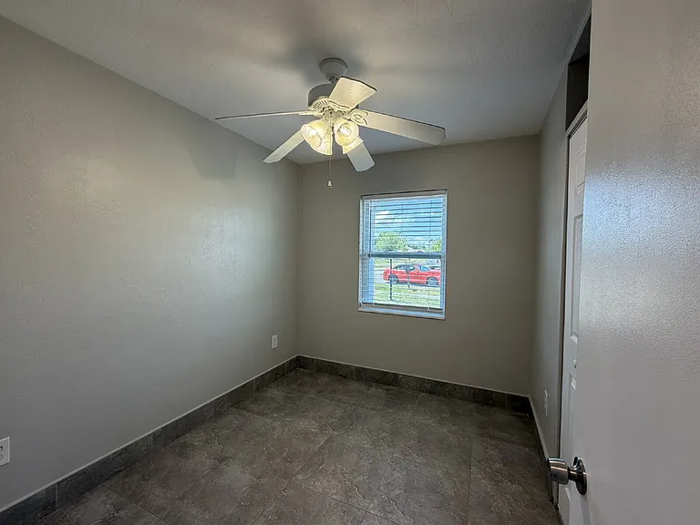 21090 Bersell Ave — Photo 15