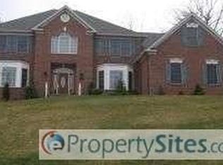 151 Hamilton Trl, Totowa, NJ