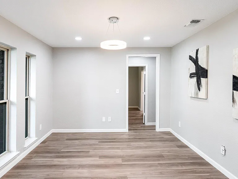 2416 Kimberly Ln — Photo 13
