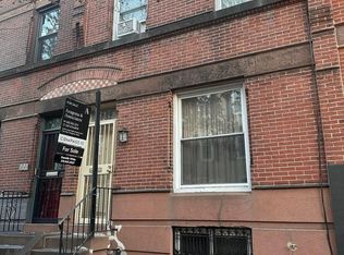 857 N 25th St, Philadelphia, PA 19130