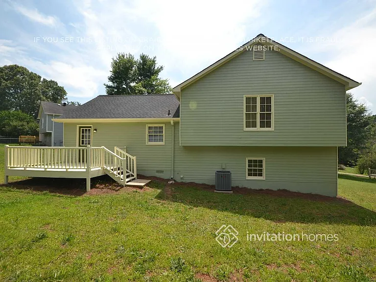 184 Nicole Dr — Photo 4