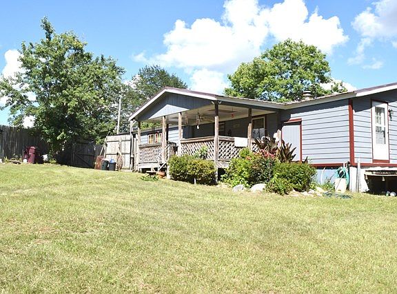 3rd image of 745 Lee Road 238