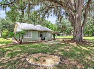 226 SE 2nd Ave, Williston, FL 32696