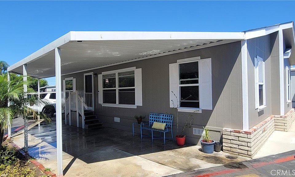 1st image of 525 S Fairfax Dr #26
