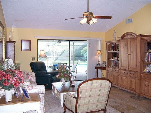 4th image of 18242 Clear Lake Dr