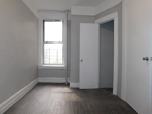 Rented by Compass | media 12