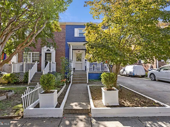 327 Ashby St, Alexandria, VA 22305