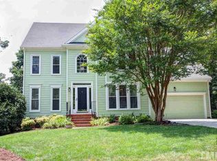 112 Chancellors Ridge Ct, Cary, NC 27513