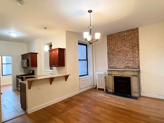 3rd image of 360 W 51st St APT 2B