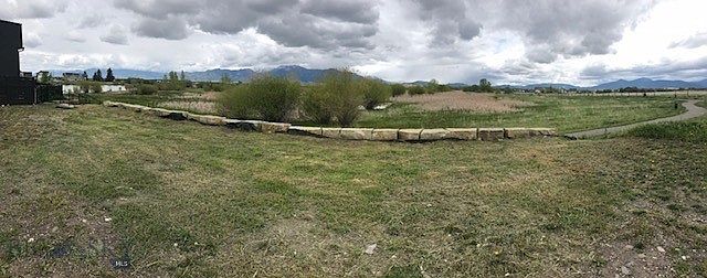 2nd image of Debour Ln