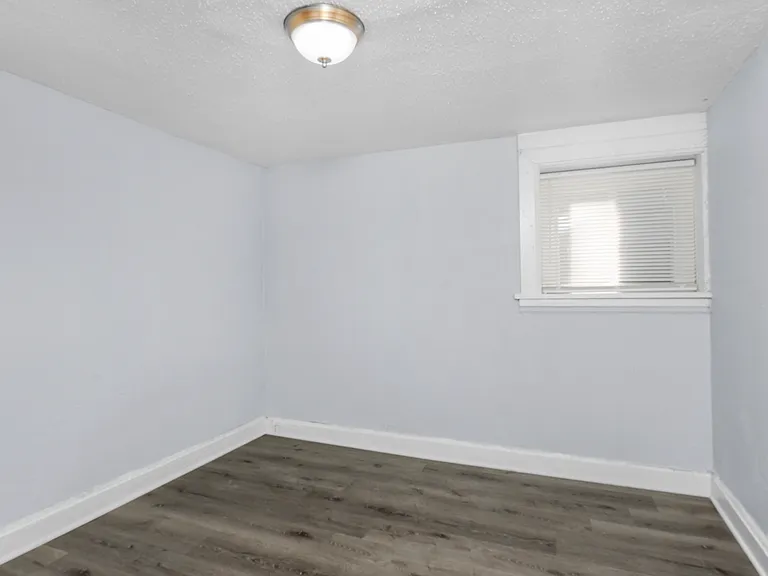 3707 W Thomas St — Photo 11