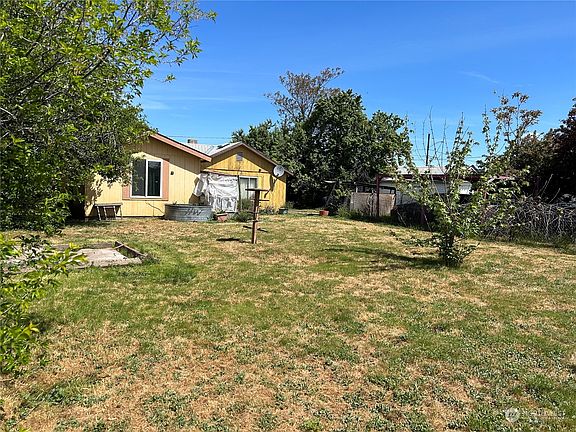 3rd image of 1511 Hobson Street