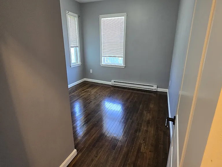 38 Fox St #3 — Photo 17