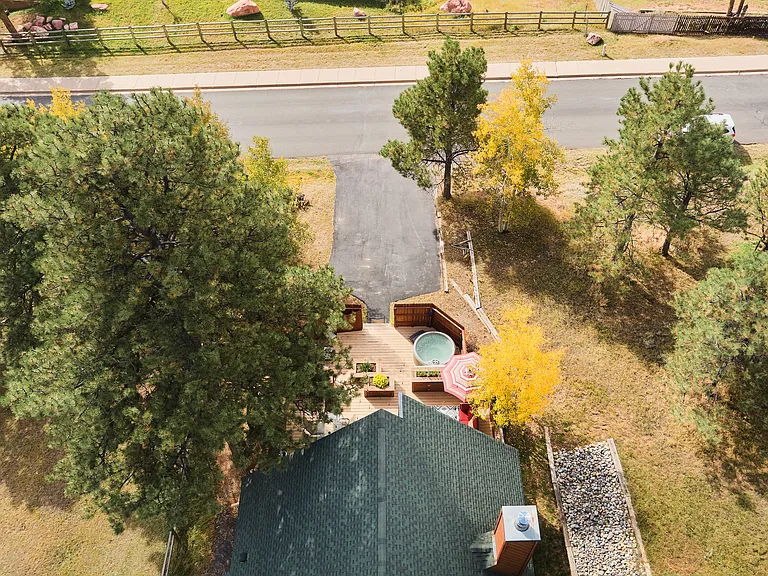 400 E Lake Ave — Photo 13