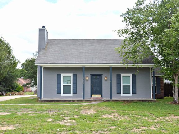 2nd image of 27240 W Lakeside Dr