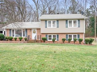 7039 Delisa Dr, Charlotte, NC 28214