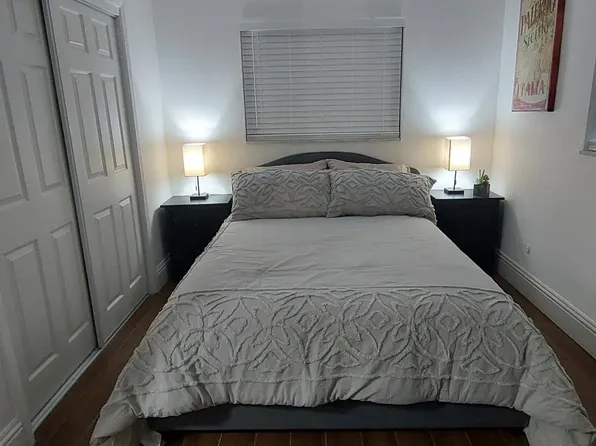 720 8th Ave NW #720, Largo, FL 33770