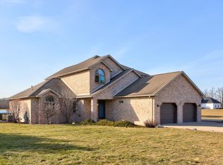 4637 Hackett Rd, Saginaw, MI 48603