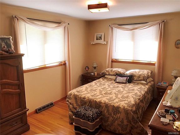 5th image of 87 Shamokin Dr