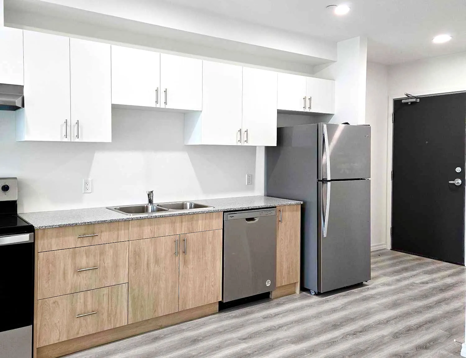 2 bed, $2,250 — Photo 1