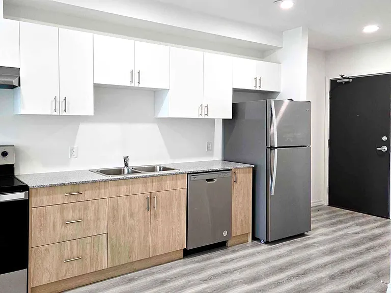 181 Elmira Rd S #606 — Photo 1