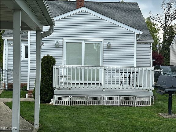 2nd image of 356 E 330th St